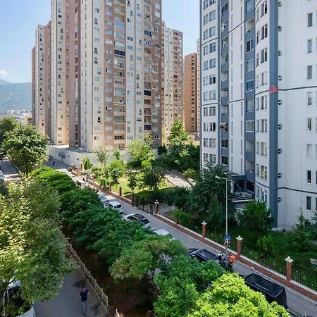 Centrally Located 2 Bedroom *